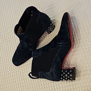 Christian Louboutin Spike Accents Blue Suede Chelsea Boots Size EU 39 US 9